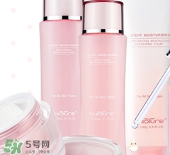 油性皮膚能用乳液?jiǎn)?？油性皮膚用乳液會(huì)油嗎？