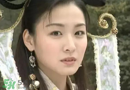 經(jīng)典《梁?！穼⒎?祝英臺(tái)居然是個(gè)男的！