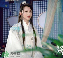 經(jīng)典《梁?！穼⒎?祝英臺(tái)居然是個(gè)男的！