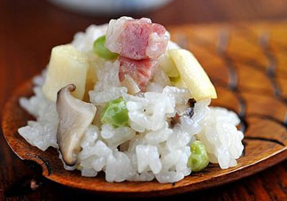 立夏飯?jiān)趺醋?？立夏飯的益?>
               <p class=