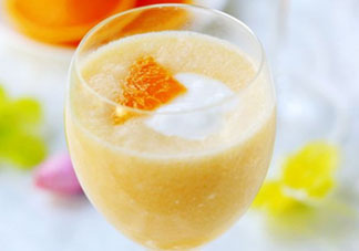 甜瓜能和酸奶一起吃嗎？吃完甜瓜可以喝酸奶嗎？