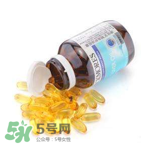 嬰兒吃魚肝油上火嗎？嬰兒吃魚肝油會(huì)不會(huì)引起上火？