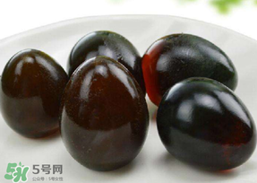 端午節(jié)為什么要吃皮蛋？端午節(jié)吃皮蛋的由來(lái)