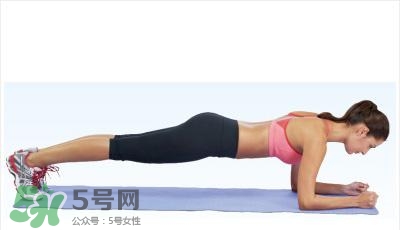 平板支撐多久算合格？平板支撐能減肥嗎？