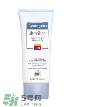 先涂防曬霜還是妝前乳？防曬霜和妝前乳使用順序