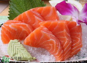 三文魚不能和什么一起吃？三文魚和什么相克？