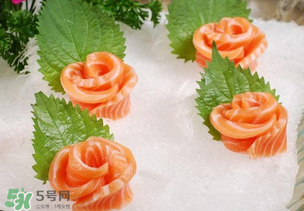 三文魚放冷藏還是冷凍？三文魚冷藏好還是冷凍好？