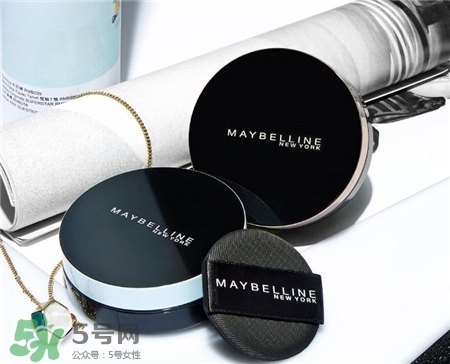 美寶蓮黑金氣墊bb色號怎么選擇_試色 美寶蓮黑金氣墊bb色號怎么選擇_試色