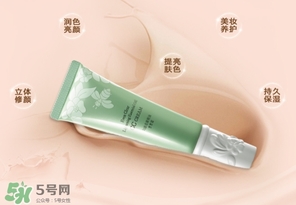 用cc霜還用bb霜嗎？用cc霜之前需要用bb嗎？