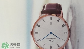 dw丹尼爾惠靈頓手表進灰怎么辦？dw手表表盤進灰怎么回事？