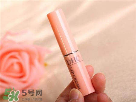 日本潤唇膏哪個牌子好 日本潤唇膏排行榜 日本潤唇膏哪個牌子好 日本潤唇膏排行榜