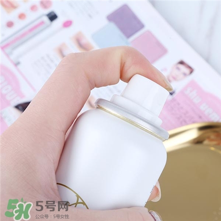 娜麗絲美白防曬噴霧好用嗎?娜麗絲美白防曬噴霧怎么樣? 娜麗絲美白防曬噴霧好用嗎?娜麗絲美白防曬噴霧怎么樣?