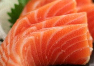 三文魚不能和什么一起吃？三文魚和什么相克？
