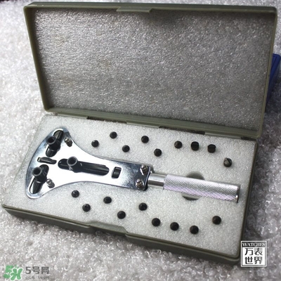 dw手表怎么換電池？dw丹尼爾惠靈頓手表換電池步驟