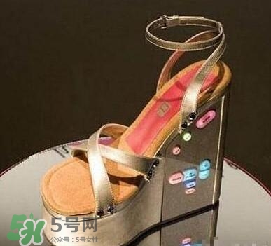 貞操褲怎么上廁所？貞操褲圖片