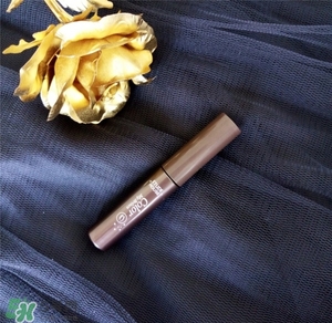 染眉膏對眉毛有傷害嗎,染眉膏的危害 染眉膏對眉毛有傷害嗎,染眉膏的危害