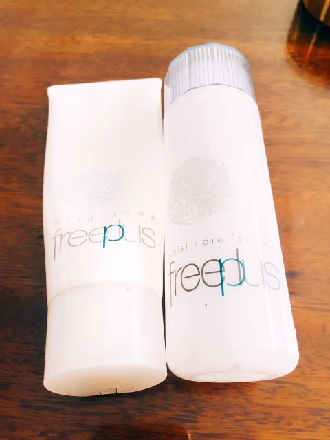 混干皮基礎(chǔ)護(hù)膚用什么護(hù)膚品好 混干皮基礎(chǔ)護(hù)膚用什么護(hù)膚品好