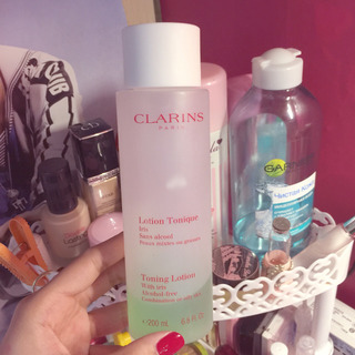 混干皮基礎(chǔ)護(hù)膚用什么護(hù)膚品好 混干皮基礎(chǔ)護(hù)膚用什么護(hù)膚品好