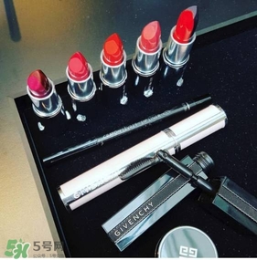 紀(jì)梵希雙色唇膏口紅哪個(gè)顏色好看？紀(jì)梵希雙色唇膏色號(hào)推薦