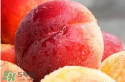 桃子不能和什么一起吃？桃子和什么不能一起吃？