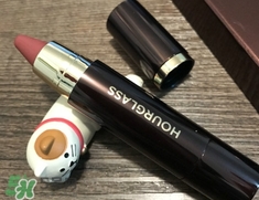 hourglass唇膏筆怎么用_怎么打開(kāi)_使用方法