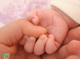 五月份坐月子能開空調(diào)嗎？5月份坐月子能吹空調(diào)嗎？