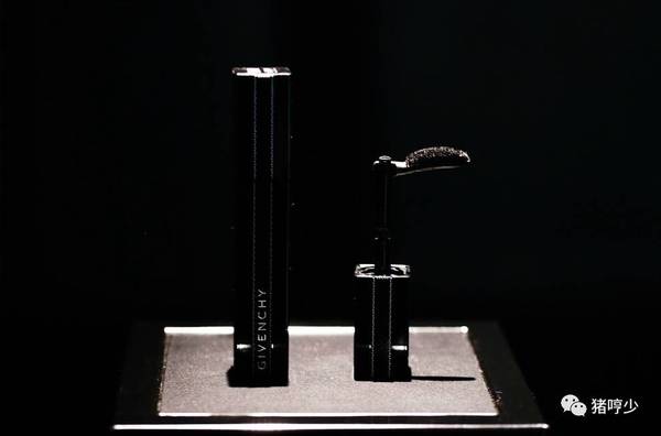 紀(jì)梵?？烧郫B睫毛膏怎么樣？紀(jì)梵希可折疊睫毛膏多少錢？