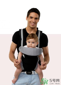 背巾和背帶哪個好用？背巾和背帶的區(qū)別是什么？