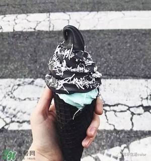 炭黑冰淇淋好吃嗎？炭黑冰淇淋哪里買？