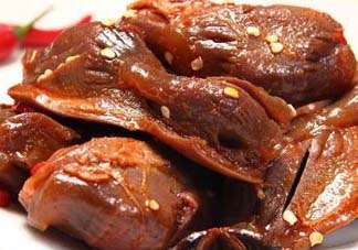 周黑鴨和絕味哪個(gè)好吃？絕味鴨脖和周黑鴨哪個(gè)好吃？