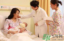 夏天做月子穿什么鞋？夏天做月子如何選擇鞋子？