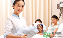 夏天坐月子可以天天洗澡嗎？夏季坐月子能洗澡嗎？