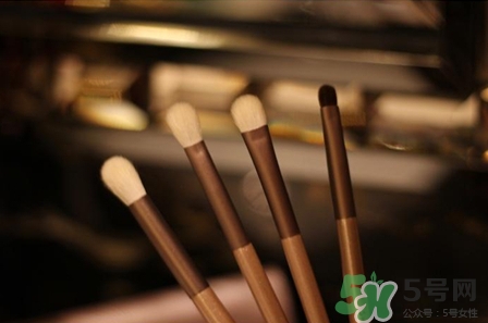 受受狼小葡萄多少錢(qián)?受受狼小葡萄化妝刷價(jià)格 受受狼小葡萄多少錢(qián)?受受狼小葡萄化妝刷價(jià)格