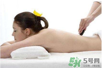 刮痧拔罐可以同時做嗎？刮痧拔罐能一起做嗎