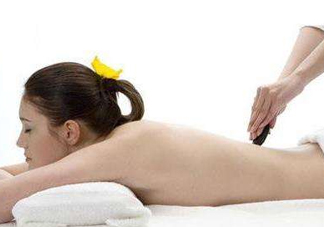 刮痧拔罐可以同時(shí)做嗎？刮痧拔罐能一起做嗎