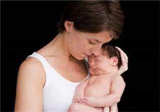 夏季坐月子可以穿絲襪嗎？夏天坐月子要穿襪子嗎？