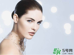 雅詩(shī)蘭黛高純專效系列什么時(shí)候上市_使用效果 雅詩(shī)蘭黛高純專效系列什么時(shí)候上市_使用效果