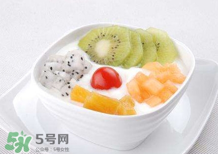 蓮霧能和酸奶一起吃嗎？酸奶可以和蓮霧一起吃嗎？