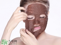 海藻面膜好還是面貼面膜好啊？海藻面膜和面貼面膜區(qū)別