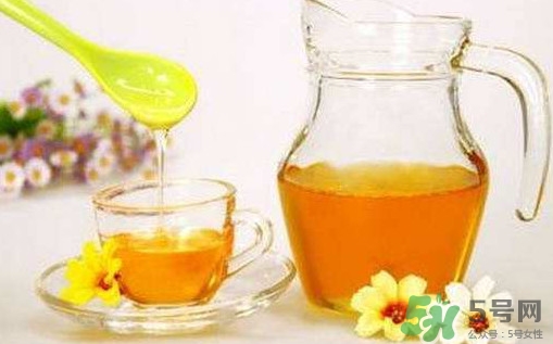 蜂蜜什么時(shí)候喝最好？蜂蜜什么時(shí)間喝最好