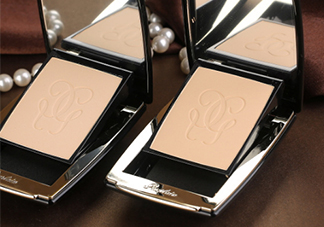 嬌蘭金鉆修顏粉餅多少錢？曲筱綃嬌蘭金鉆修顏粉餅專柜價(jià)格