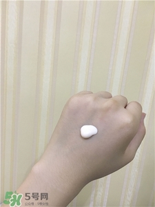 依泉防曬霜好用嗎?依泉防曬霜怎么樣? 依泉防曬霜好用嗎?依泉防曬霜怎么樣?