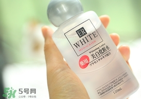 大創(chuàng)美白化妝水怎么用？大創(chuàng)美白化妝水使用方法