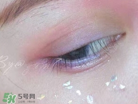 mac獨(dú)角獸的眼淚怎么涂？mac魅可獨(dú)角獸的眼淚怎么用？