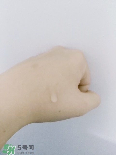 大創(chuàng)美白精華多少錢(qián)?大創(chuàng)美白精華專(zhuān)柜價(jià)格 大創(chuàng)美白精華多少錢(qián)?大創(chuàng)美白精華專(zhuān)柜價(jià)格