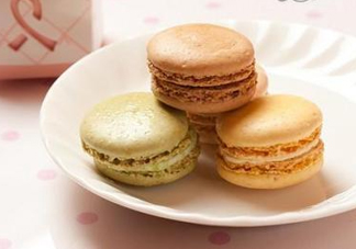 馬卡龍可以帶上飛機(jī)嗎？馬卡龍能帶上飛機(jī)嗎