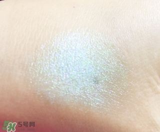 mac獨(dú)角獸的眼淚怎么涂？mac魅可獨(dú)角獸的眼淚怎么用？