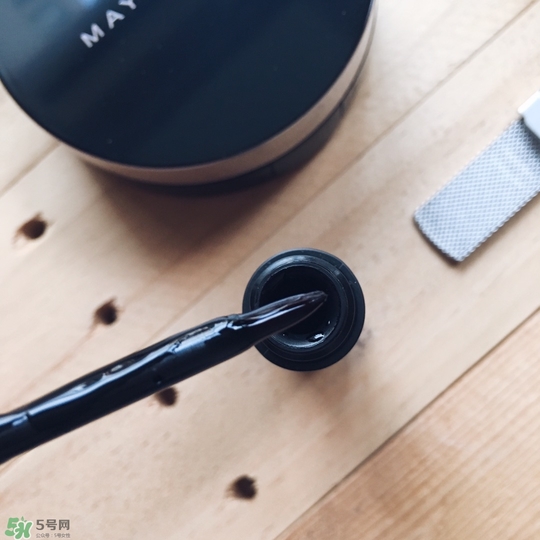 美寶蓮眉膠好不好？美寶蓮眉膠怎么用