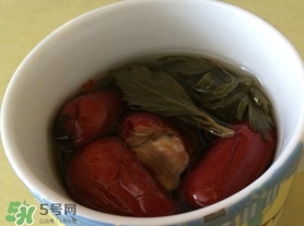 艾葉是什么植物？艾葉和艾草是一回事嗎？