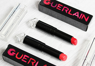 嬌蘭小黑裙唇膏口紅007多少錢？嬌蘭小黑裙007專柜價(jià)